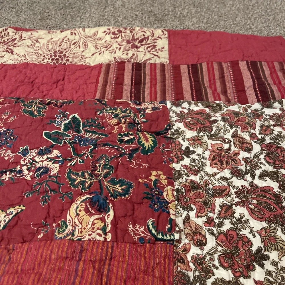 Pottery Barn Set/2 Johanna‎ RED Patchwork Quilted EURO Shams 26 X26 Set